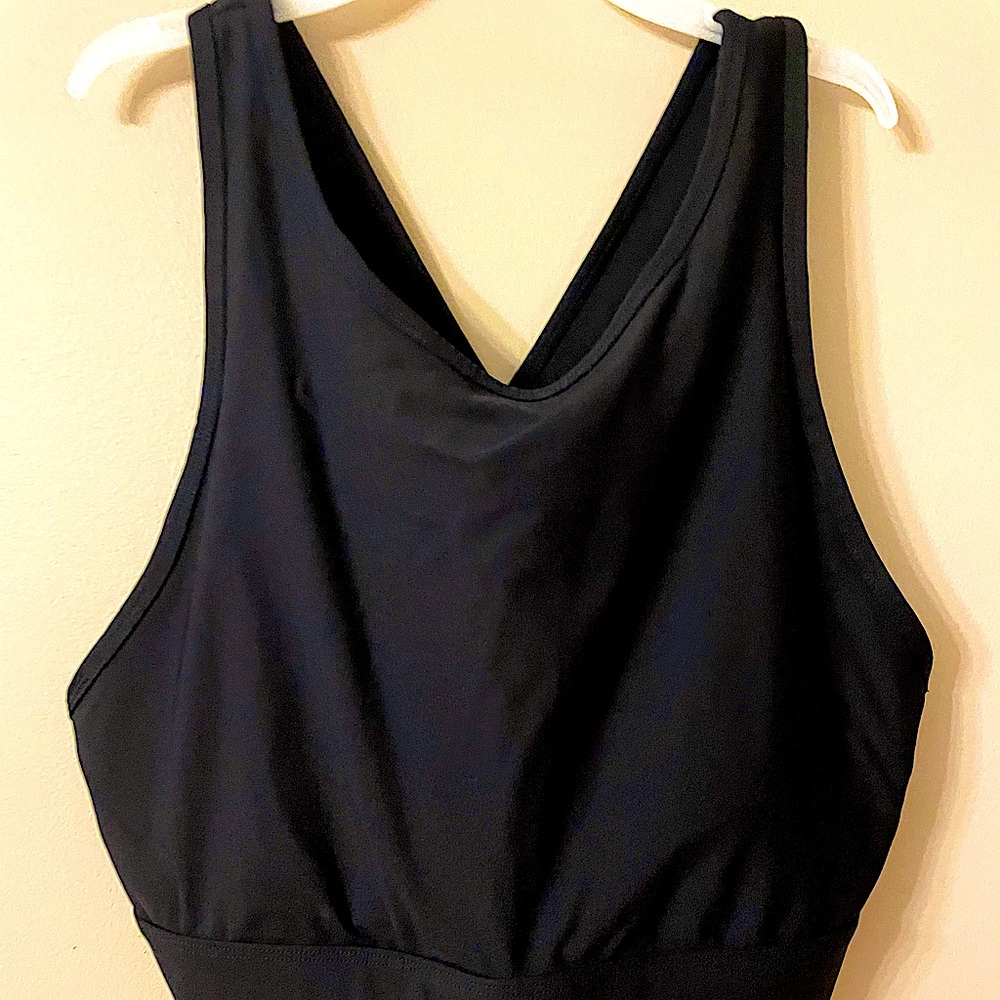 Fabletics Siena High-Impact Sports Bra